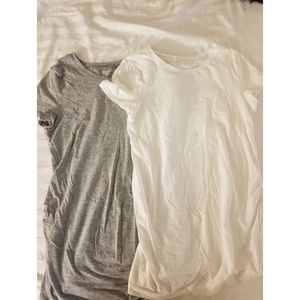 Gap maternity white and gray tshirts size small